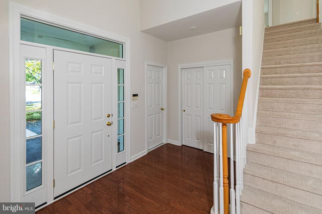 6 IRONWOOD RD, Skillman, NJ 08558