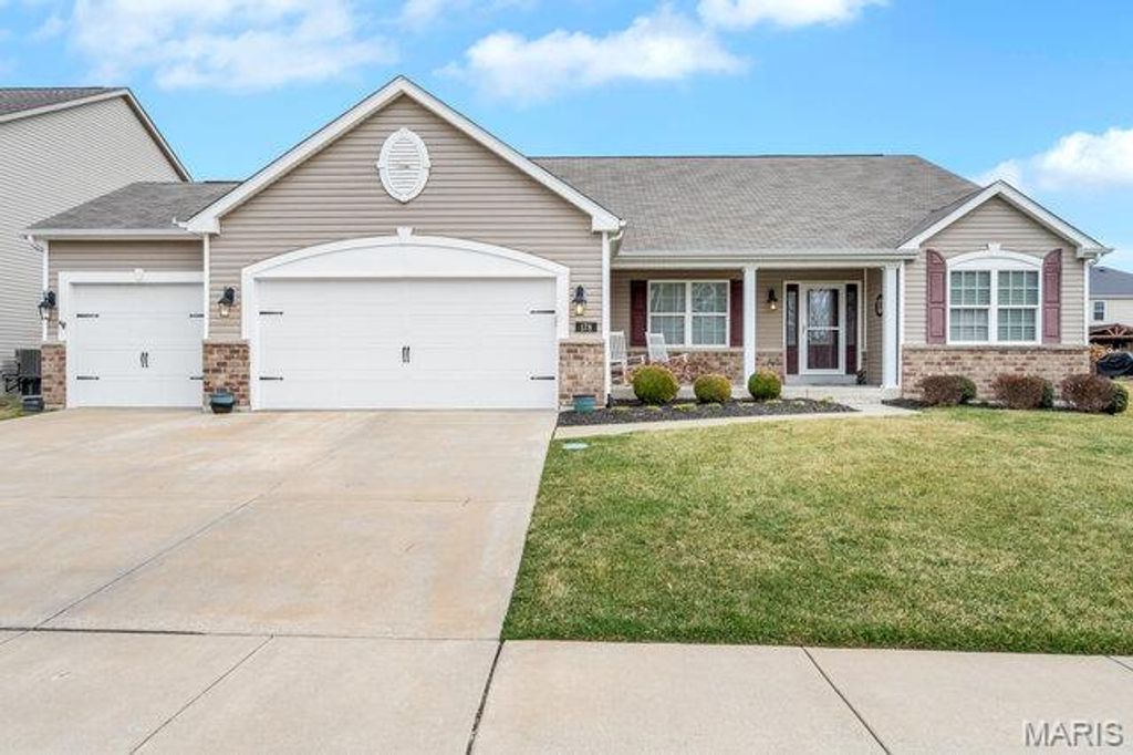 178 Oakhurst Drive, O'fallon, MO 63368
