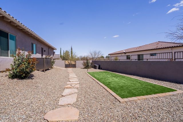 82 Veranera Court, Tubac, AZ 85646