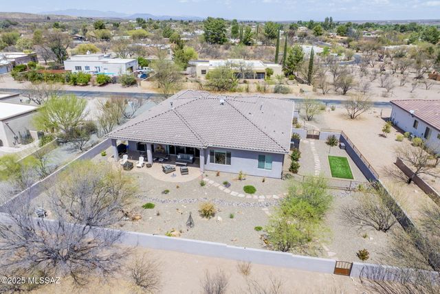82 Veranera Court, Tubac, AZ 85646