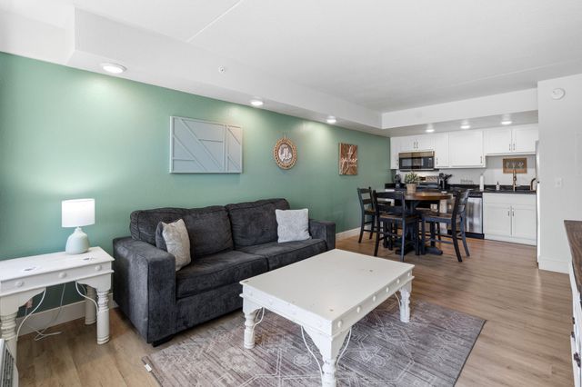 403 Veterans Boulevard, Branson, MO 65616