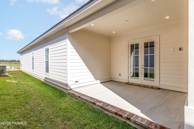 413 Bozeman Trail, Scott, LA 70583
