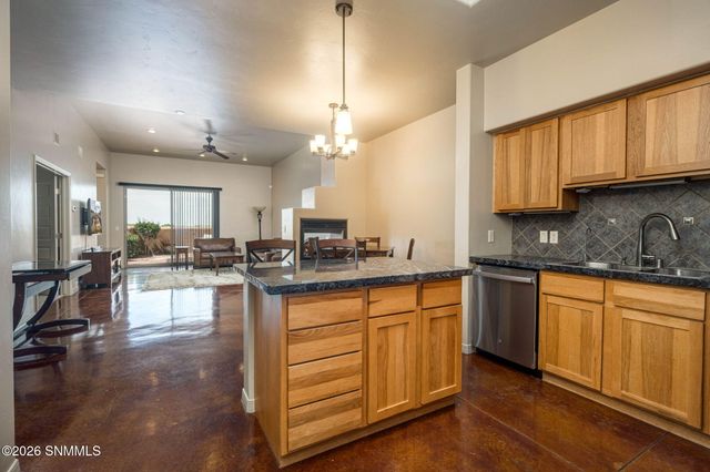4261 Nambe Court, Las Cruces, NM 88011