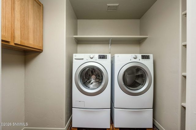 4261 Nambe Court, Las Cruces, NM 88011