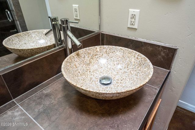 4261 Nambe Court, Las Cruces, NM 88011