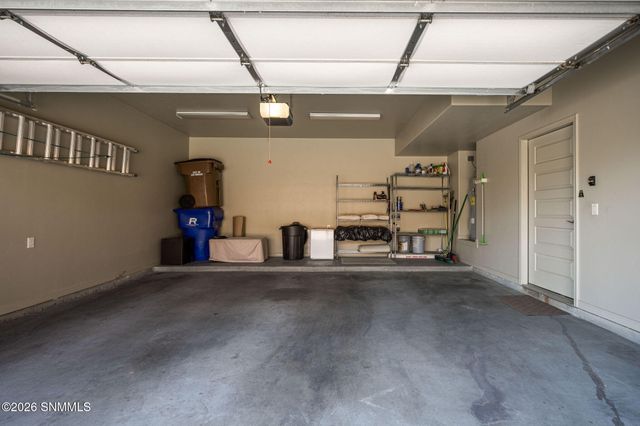 4261 Nambe Court, Las Cruces, NM 88011