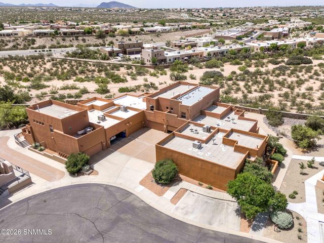 4261 Nambe Court, Las Cruces, NM 88011