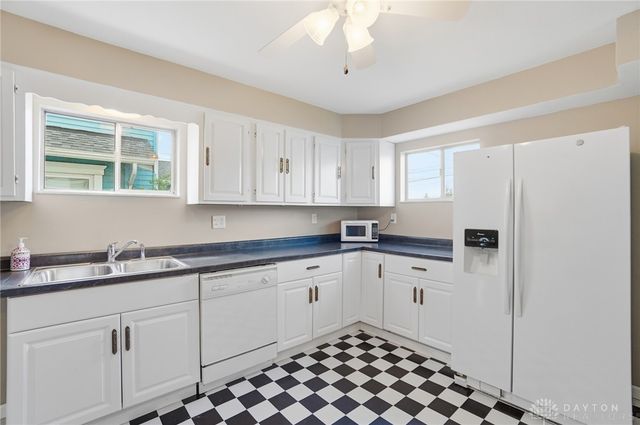 2623 Blanchard Avenue, Moraine, OH 45439