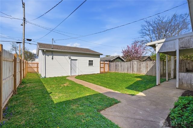 2623 Blanchard Avenue, Moraine, OH 45439