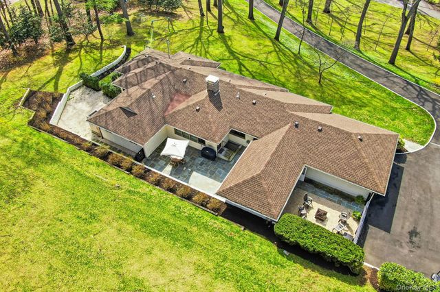 6 Greatmeadow Road, Locust Valley, NY 11560