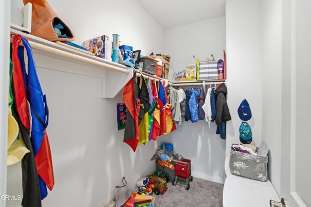 1873 Brittlebush Road, Santa Paula, CA 93060