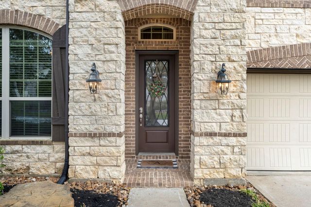 230 Hearthshire Circle, The Woodlands, TX 77354