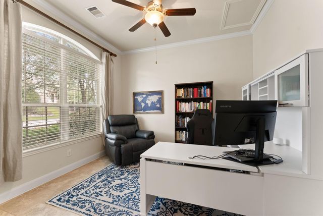 230 Hearthshire Circle, The Woodlands, TX 77354