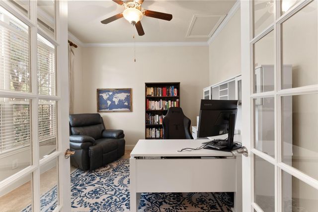 230 Hearthshire Circle, The Woodlands, TX 77354