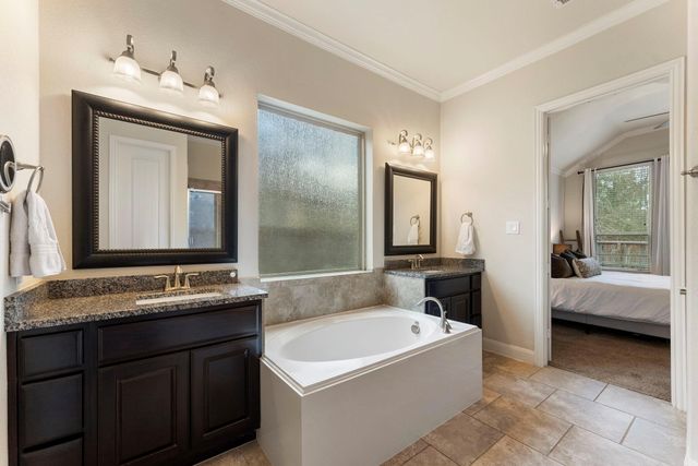 230 Hearthshire Circle, The Woodlands, TX 77354