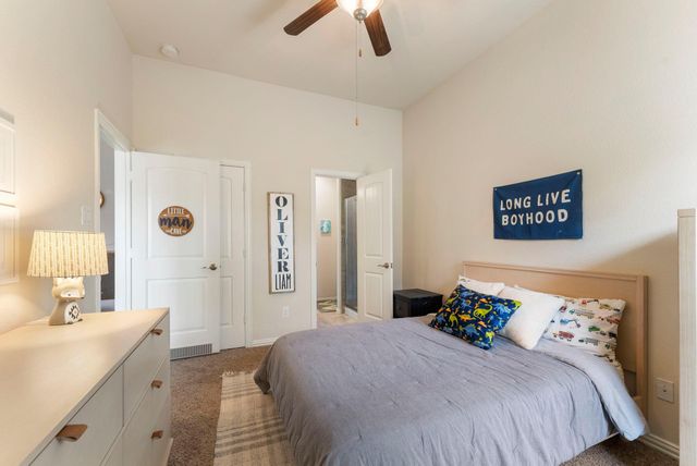 230 Hearthshire Circle, The Woodlands, TX 77354