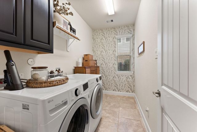 230 Hearthshire Circle, The Woodlands, TX 77354