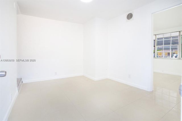 2731 NW 100th St B, Miami, FL 33147