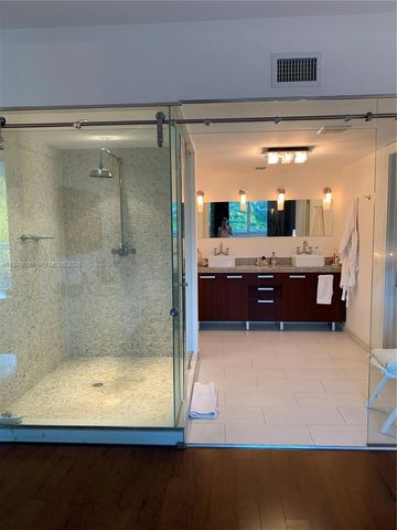 720 NE 62nd St 403, Miami, FL 33138