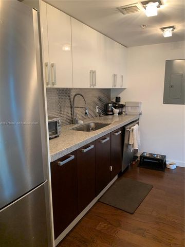 720 NE 62nd St 403, Miami, FL 33138