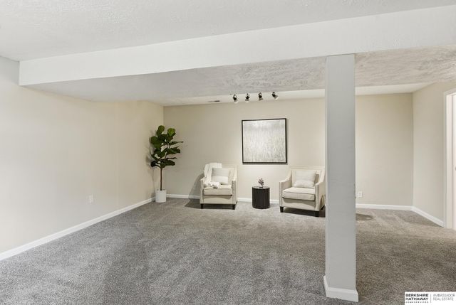 14019 S 32 Avenue, Bellevue, NE 68123
