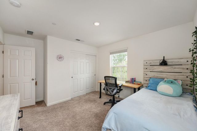 6182 Barris Ct, Citrus Heights, CA 95610