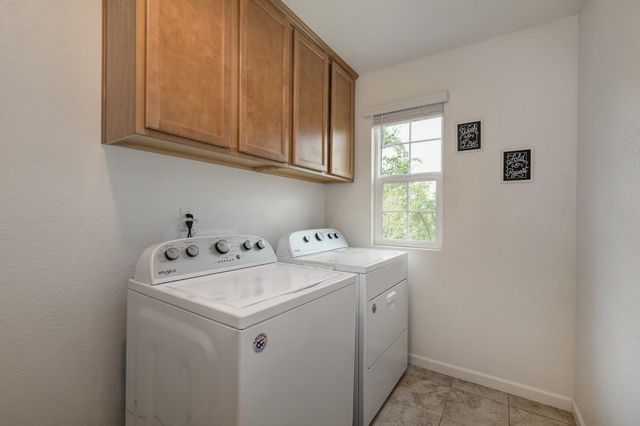 6182 Barris Ct, Citrus Heights, CA 95610