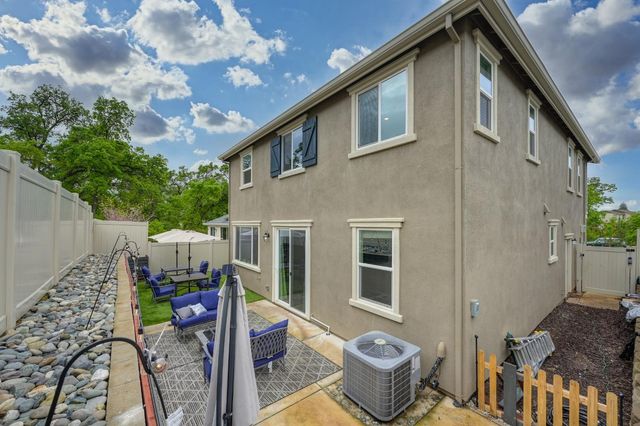 6182 Barris Ct, Citrus Heights, CA 95610