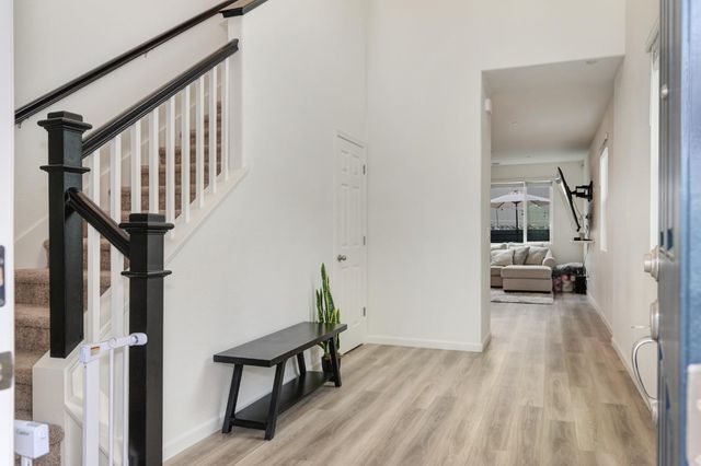 6182 Barris Ct, Citrus Heights, CA 95610