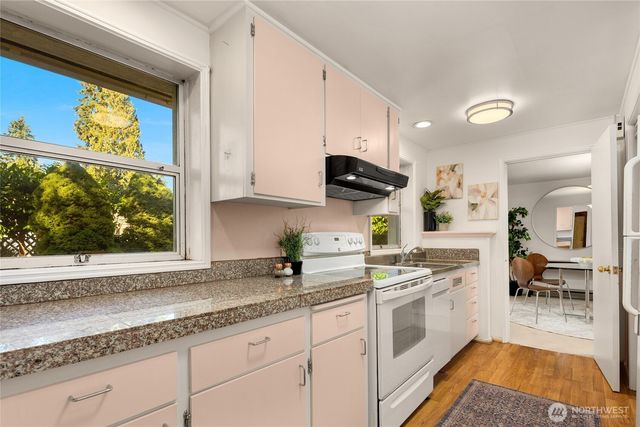 2108 NE 165th Street, Shoreline, WA 98155