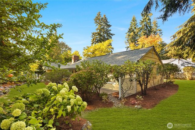 2108 NE 165th Street, Shoreline, WA 98155