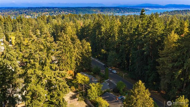 2108 NE 165th Street, Shoreline, WA 98155