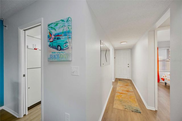 505 30TH AVENUE W E204, Bradenton, FL 34205