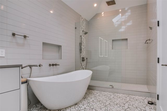 2045 Marydale Drive, Dallas, TX 75208