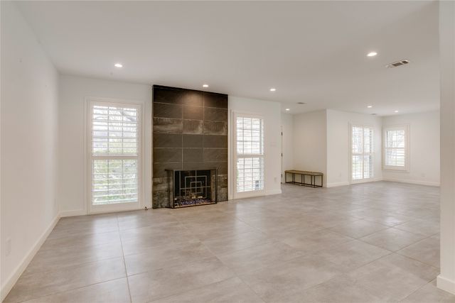 2045 Marydale Drive, Dallas, TX 75208