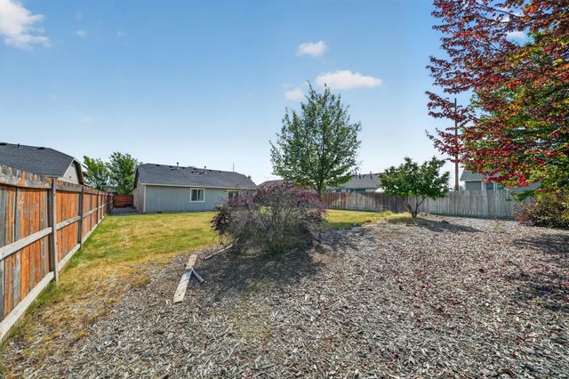 528 S Campbell St, Airway Heights, WA 99001