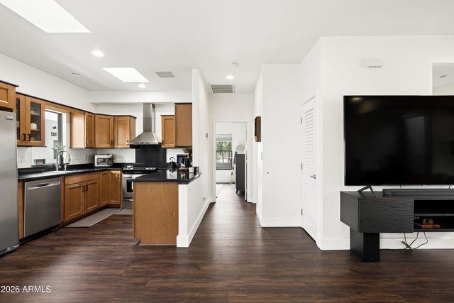 1300 W 5TH Street 1007, Tempe, AZ 85281