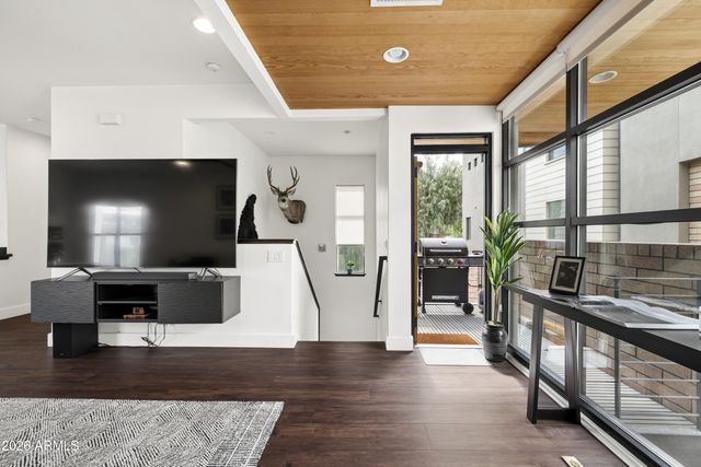 1300 W 5TH Street 1007, Tempe, AZ 85281