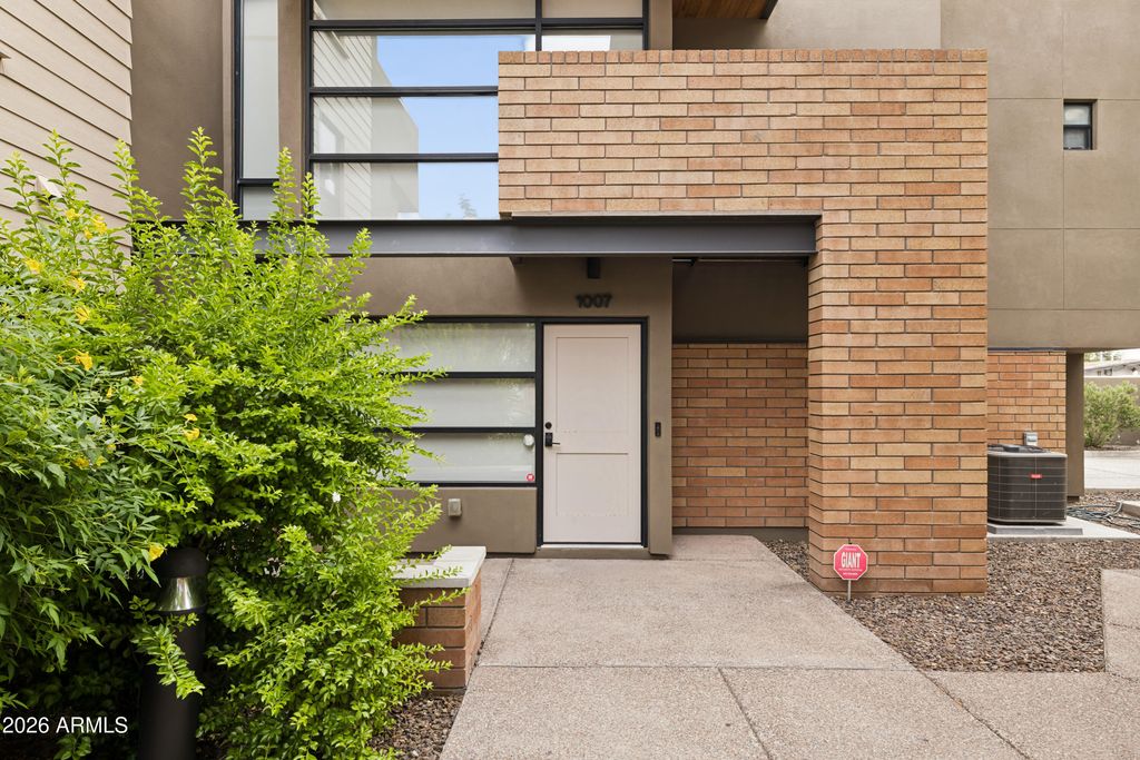 1300 W 5TH Street 1007, Tempe, AZ 85281