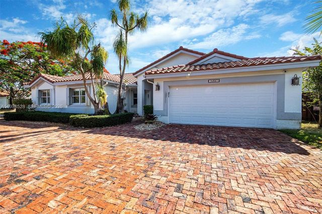 15327 SW 55th Ter, Miami, FL 33185