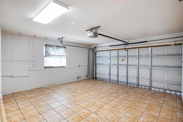 15327 SW 55th Ter, Miami, FL 33185