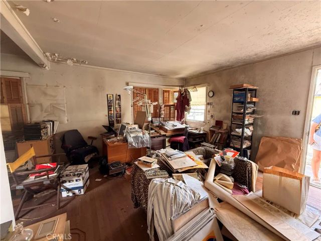 5900 W 85th, Los Angeles, CA 90045
