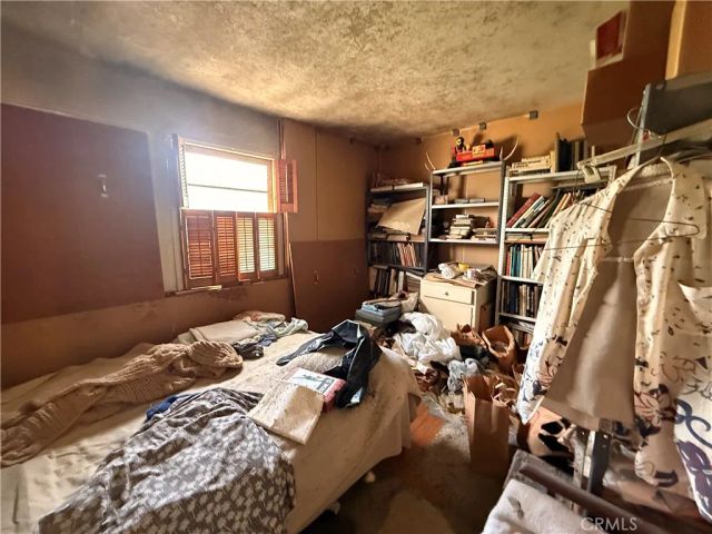5900 W 85th, Los Angeles, CA 90045