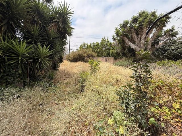5900 W 85th, Los Angeles, CA 90045