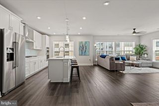 106 ST. IVES PL. #201, Oxon Hill, MD 20745