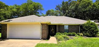 170 N Meadowbrook Drive, Pottsboro, TX 75076
