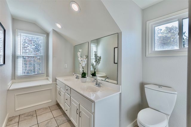 1781 Kingswood Drive, Southlake, TX 76092