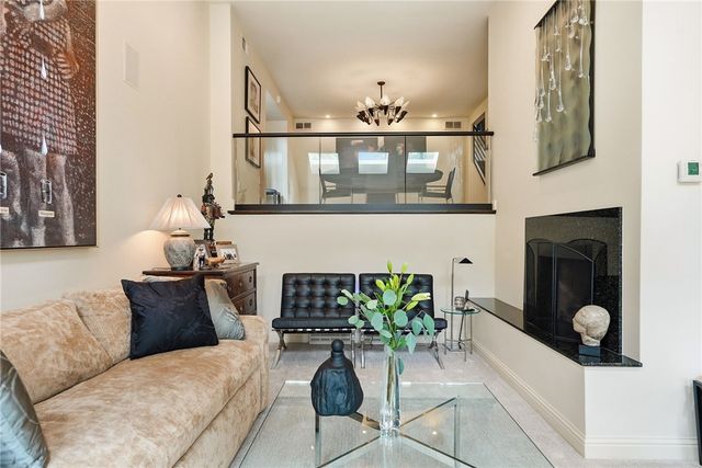 1300 Shady Ave, Squirrel Hill, PA 15217