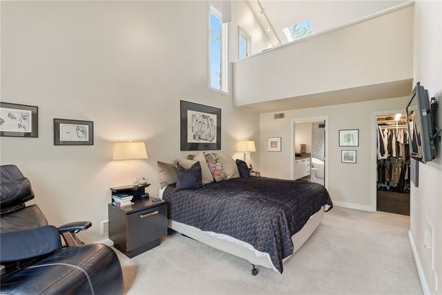 1300 Shady Ave, Squirrel Hill, PA 15217