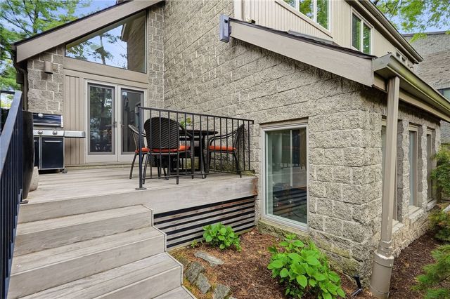 1300 Shady Ave, Squirrel Hill, PA 15217